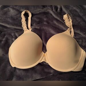 Natori Cream Lace Accent Bra 34DD